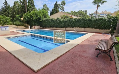 Apartamento soleado en el centro del Albir.